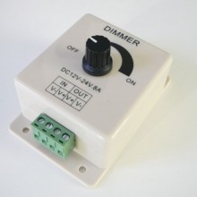 Manuálny LED stmievač 96W